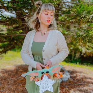 Meet your Posher, Emma